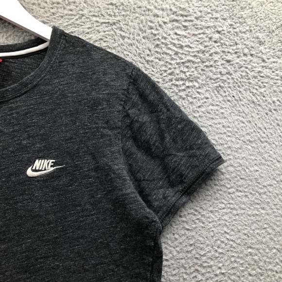 Nike T-Shirt Men's Large L Short Sleeve Embroidered Logo Dark Gray 905404-032 - Picture 6 of 11